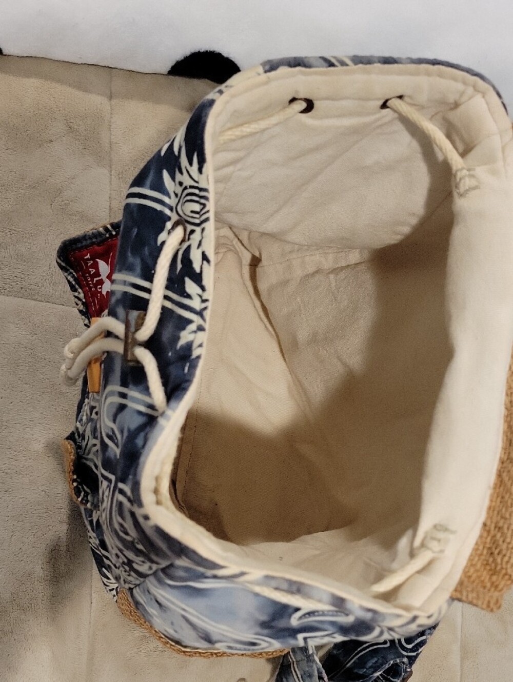 TaaLuma Navy Patterned Drawstring Backpack - Picture 4 of 7